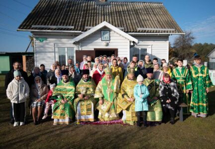 Божественная литургия в день памяти преподобного Николы Святоши, князя Черниговского